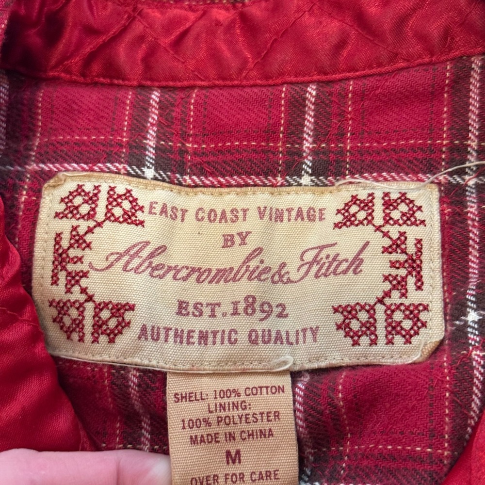 Abercrombie & Fitch Red Plaid Quilted Flannel Shirt Jacket Womens Medium Vintage - Picture 2 of 4